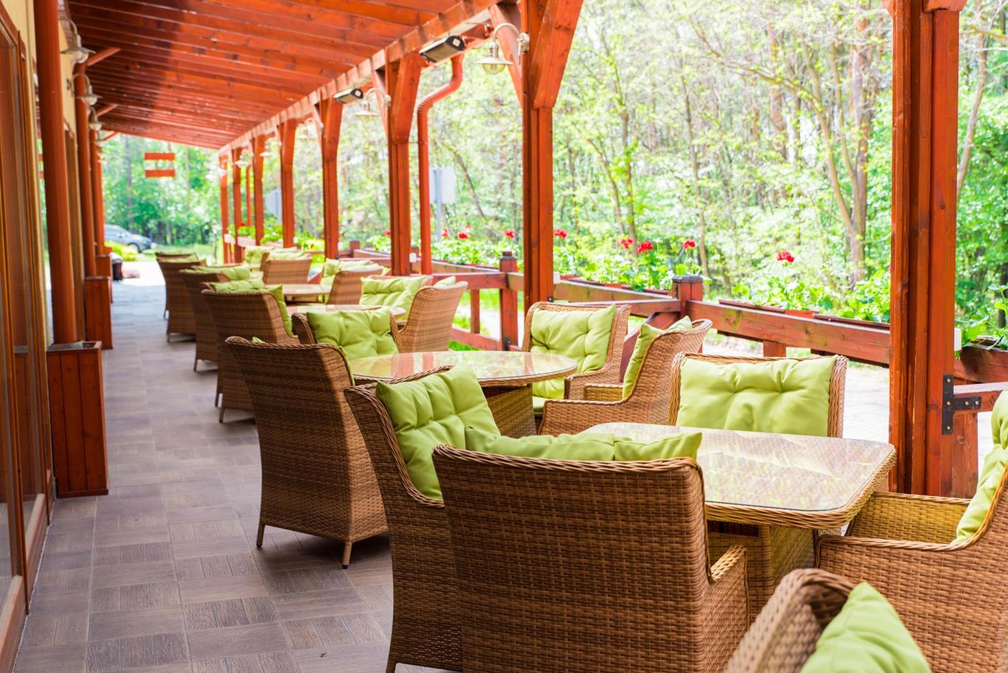 Erdospuszta Club Hotel Fenyves ديبريتْسين المظهر الخارجي الصورة